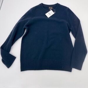Cashmere sweater